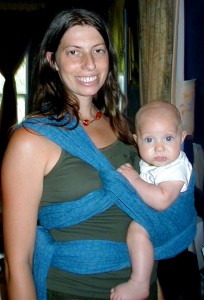 PoppinsHip1 Reinforced Poppins Hip Carry with Blue Indio Didymos Wrap